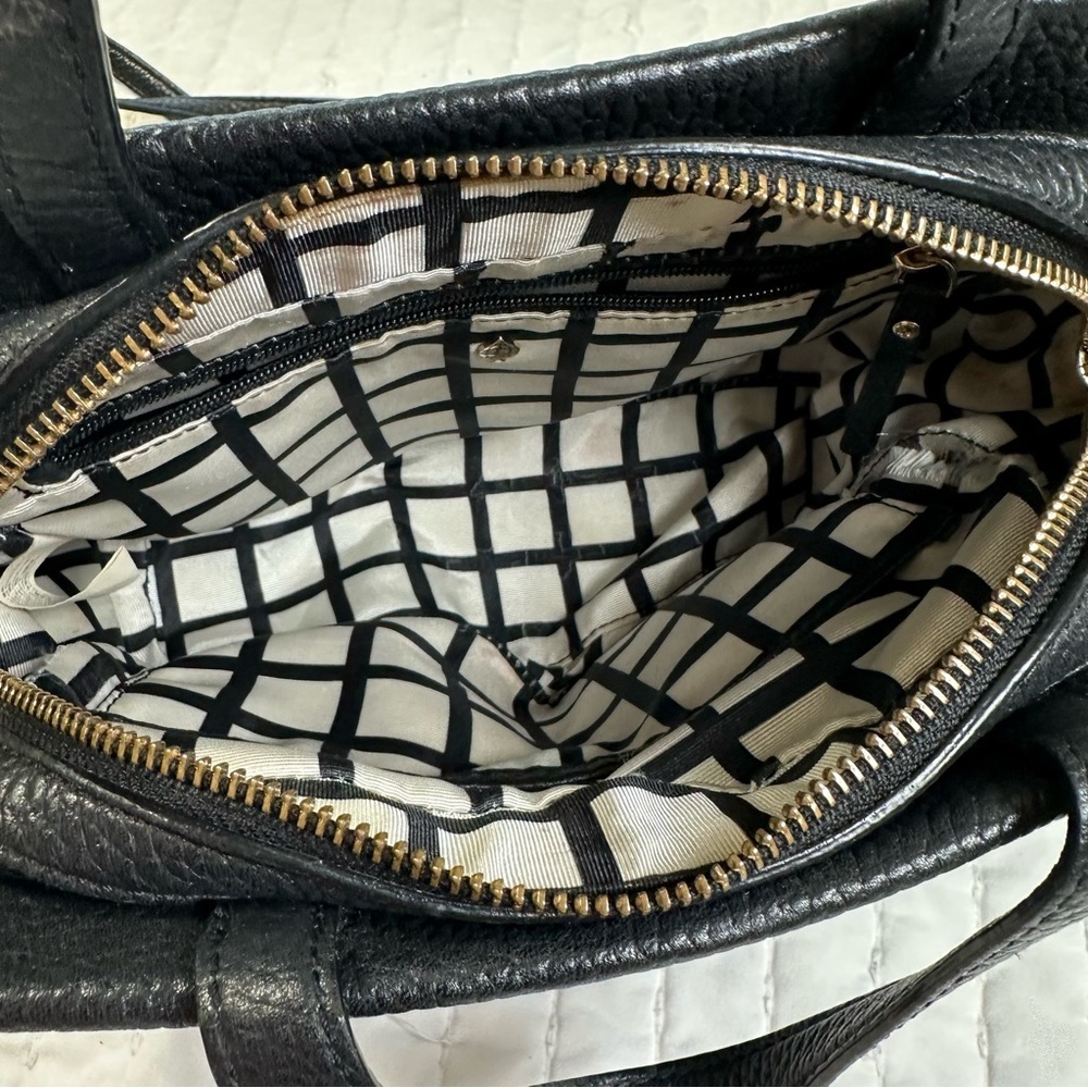 Kate Spade Black and Gold Pebbled Leather Crossbody Bag - Picture 4 of 12
